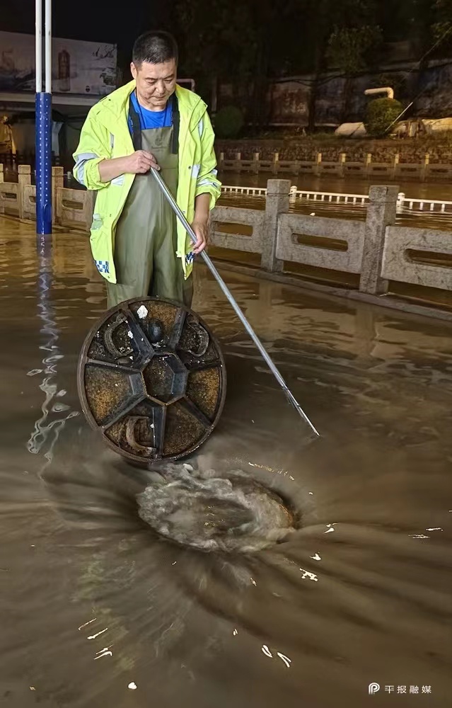 webwxgetmsgimg.jpg